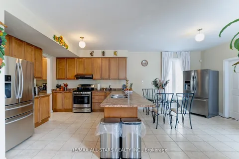 18 Orr Farm Road, Markham, ON L6C 0A3