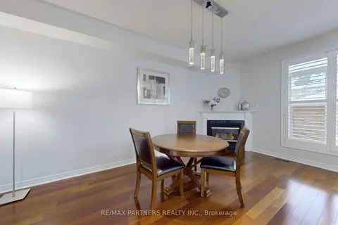 48 Catalina Cres, Richmond Hill, ON L4S 2H7