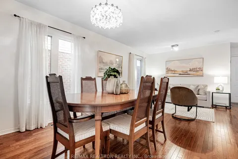 281 Chelwood Dr, Vaughan, ON L4J 7R6
