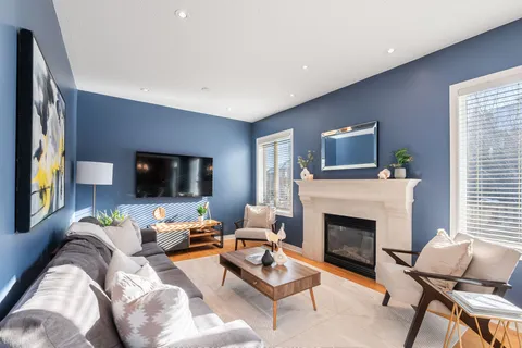 49 CANELLI HEIGHTS Crt, Vaughan, ON L4J 8V5