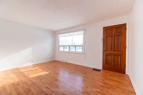 178 Albert St, New Tecumseth, ON L9R 1G4