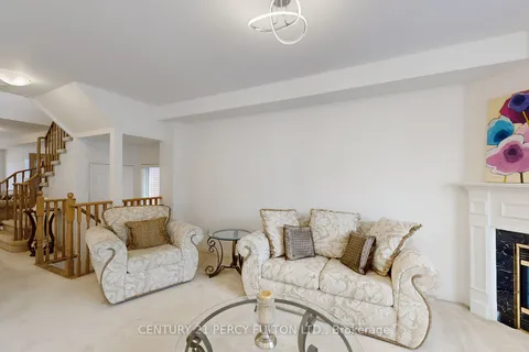 314 Castlemore Ave, Markham, ON L6C 2R5
