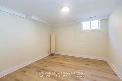 6 Albert Street, Markham, ON L3P 2T2