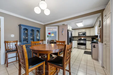 159 Geoffrey Cres, Whitchurch-Stouffville, ON L4A 5B8