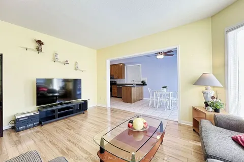 85 Fortune Cres, Richmond Hill, ON L4S 1T5