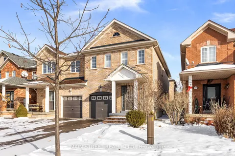 835 Sisler Ave, Newmarket, ON L3X 2T9