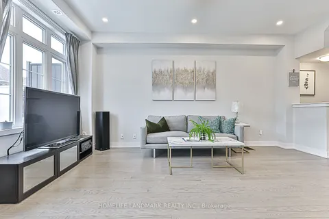 20 Percy Rye Ave, Markham, ON L6C 3K2