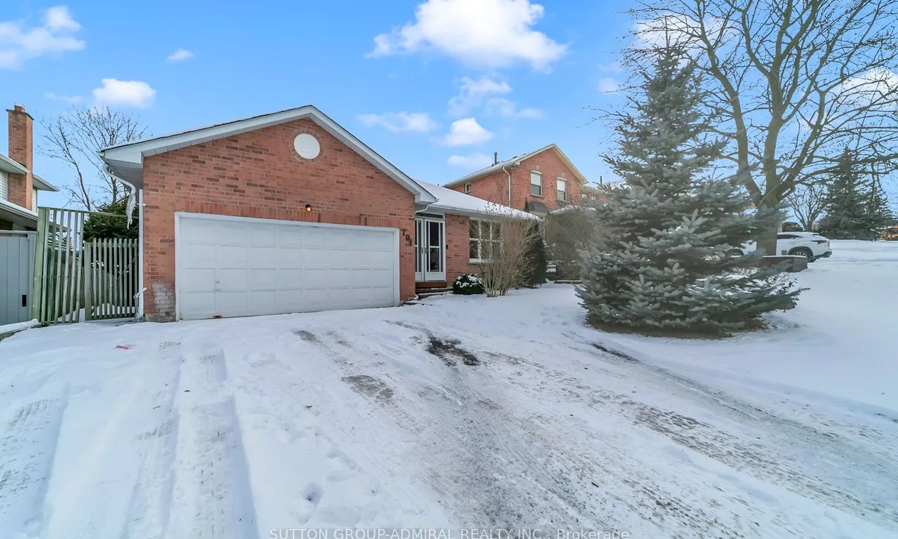 191 Orchard Heights Blvd, Aurora, ON L4G 3A5