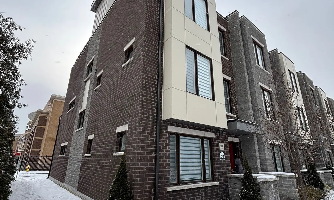 26 Canner Crt, Vaughan, ON L6A 5B4