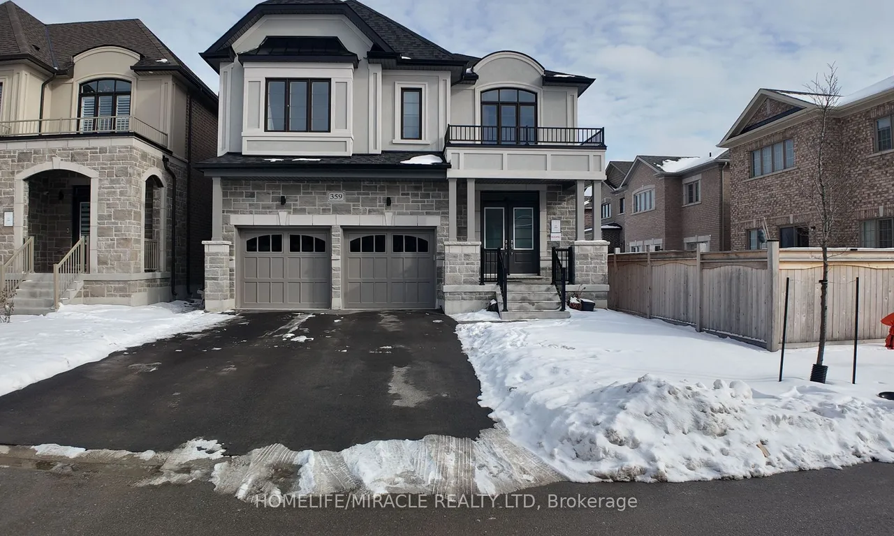 359 Danny Wheeler Blvd, Georgina, ON L4P 0K2