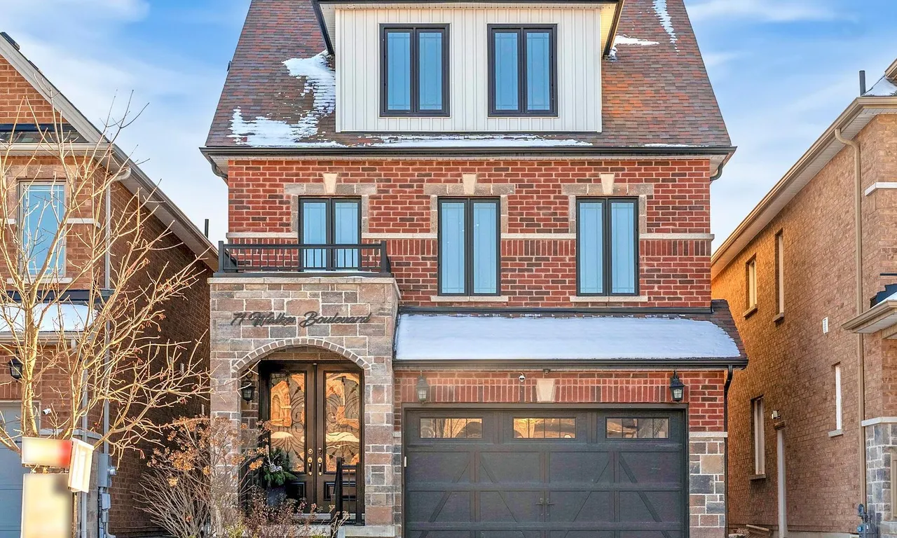 71 Walker Blvd, New Tecumseth, ON L9R 0N3