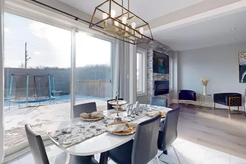 71 Walker Blvd, New Tecumseth, ON L9R 0N3