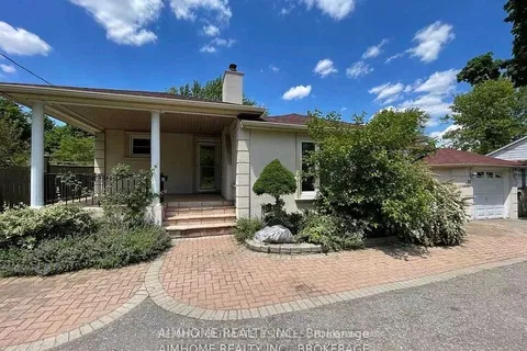 75 Harding Blvd, Richmond Hill, ON L4C 1S7