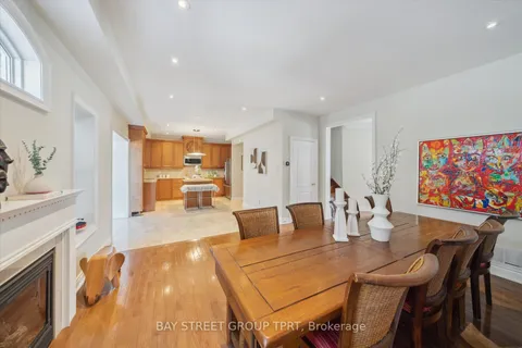 12 Wellspring Ave, Richmond Hill, ON L4E 4Z6