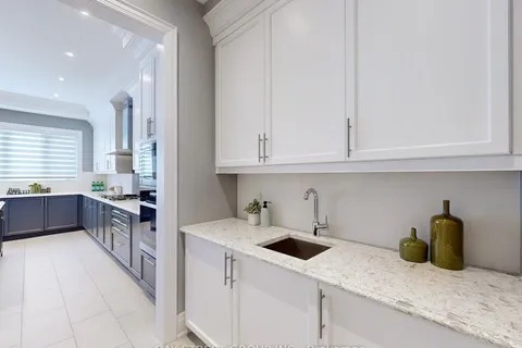 53 Croley St, Vaughan, ON L6A 4W6