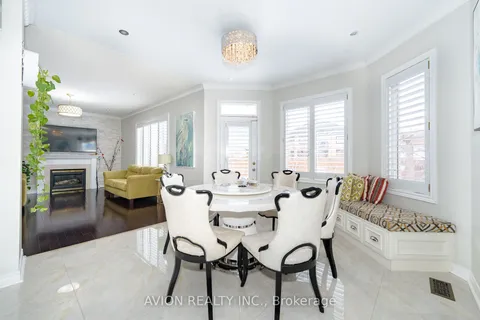 116 Boxwood Cres, Markham, ON L3S 4A4