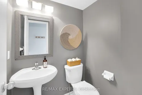 72 Giancola Cres, Vaughan, ON L6A 2T5