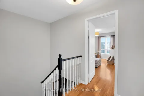 72 Giancola Cres, Vaughan, ON L6A 2T5