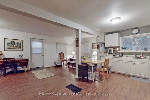 21025 Lakeridge Road, Brock, ON L0E 1N0