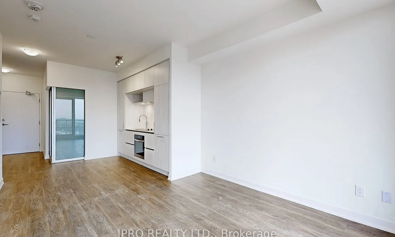 Condo Apt interior view at 2 David Eyer Rd Richmond Hill