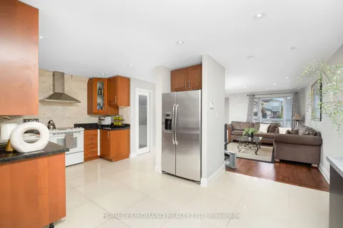 36 Brougham Dr, Vaughan, ON L4L 3E1
