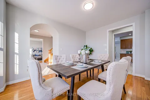 34 Murison Drive, Markham, ON L6C 0J3