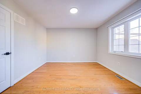 34 Murison Drive, Markham, ON L6C 0J3
