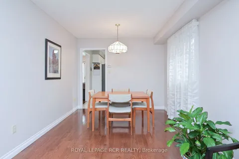507 Blackstock Rd, Newmarket, ON L3Y 8H8