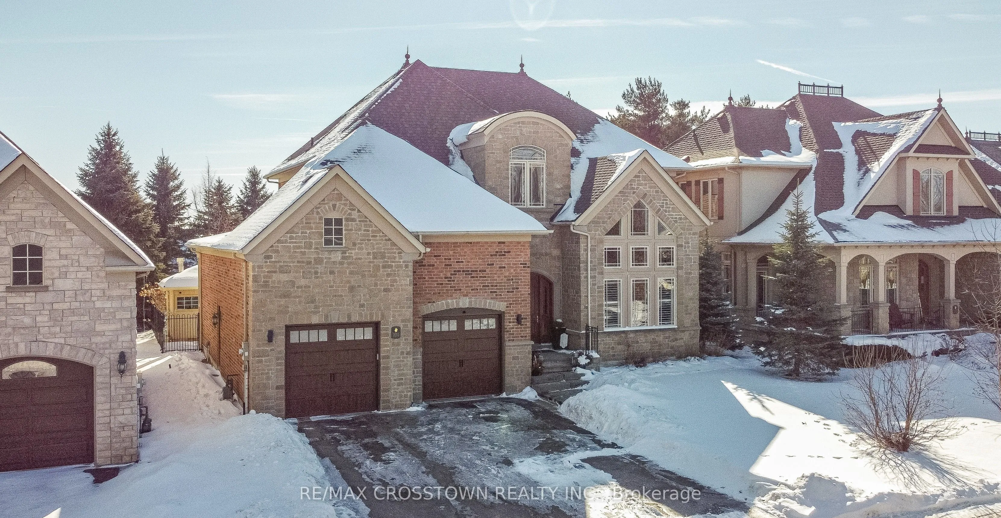 101 COUNTRY CLUB Drive, King, ON L7B 1M4