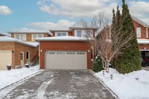 72 Croteau Cres, Vaughan, ON L4J 5S6