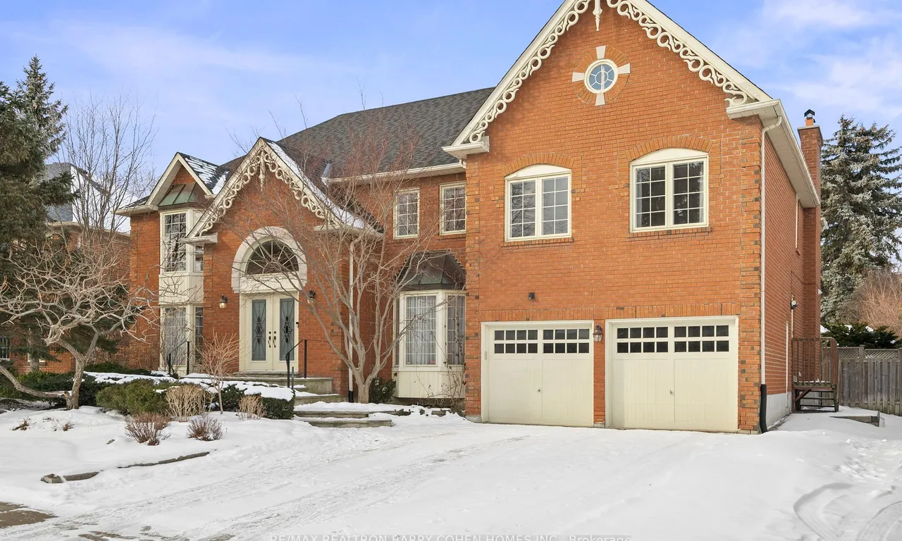 11 Glenarden Cres, Richmond Hill, ON L4B 2G3