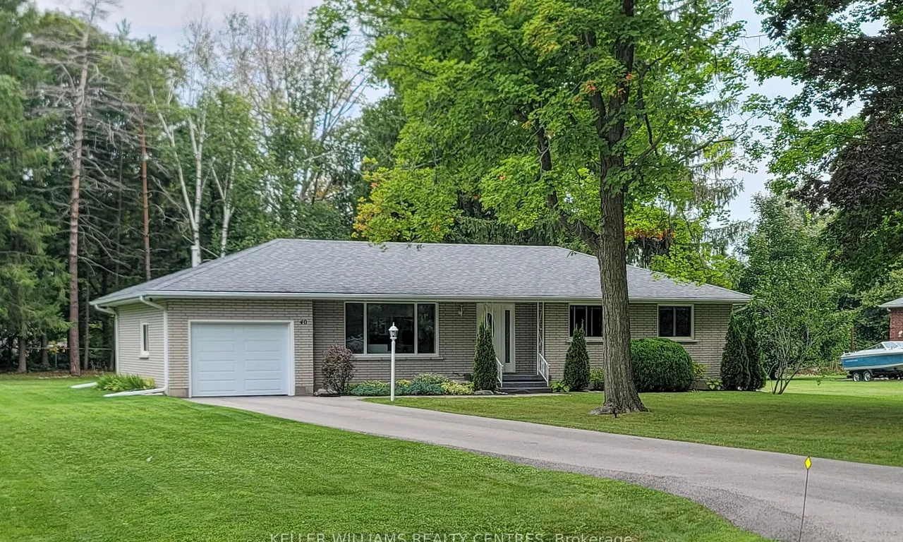 40 Wood River Bend, Georgina, ON L0E 1R0
