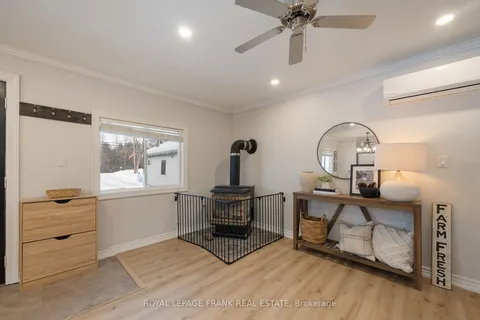 423 Pefferlaw Rd, Georgina, ON L0E 1N0