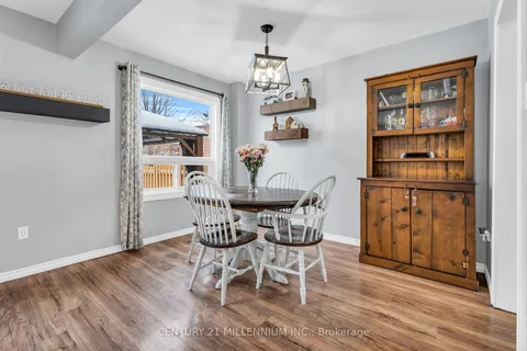 126 Heydon Ave, New Tecumseth, ON L9R 1N6