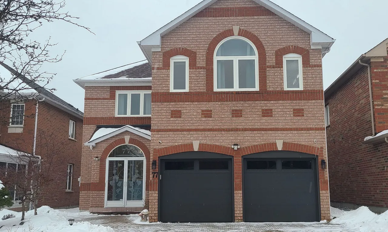 77 Walnut Grove Cres, Richmond Hill, ON L4S 1Z1