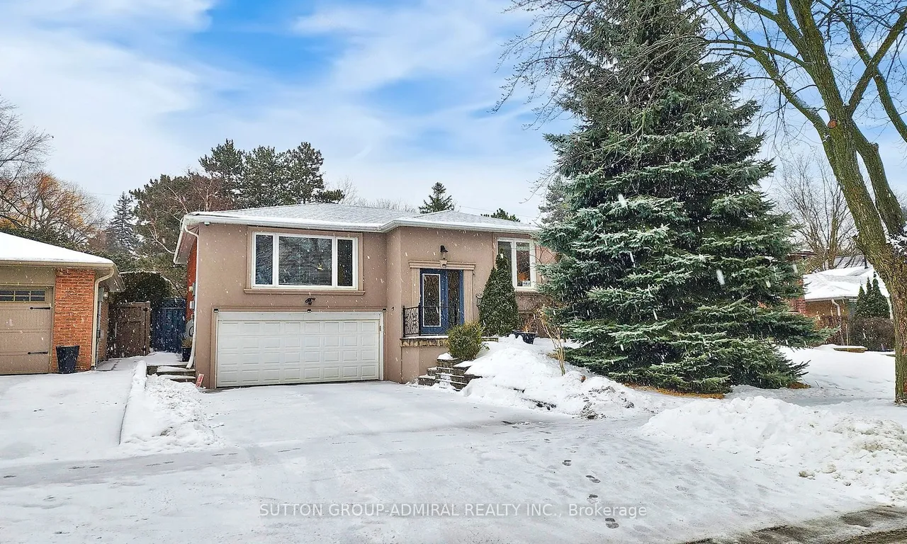 144 Kirk Dr, Markham, ON L3T 3L4