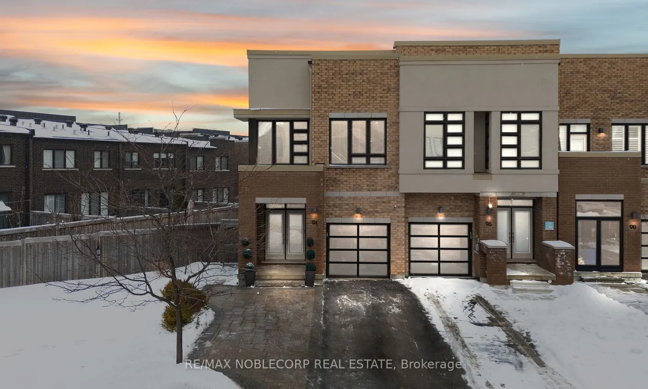 94 Denarius Cres, Richmond Hill, ON L4E 5B6