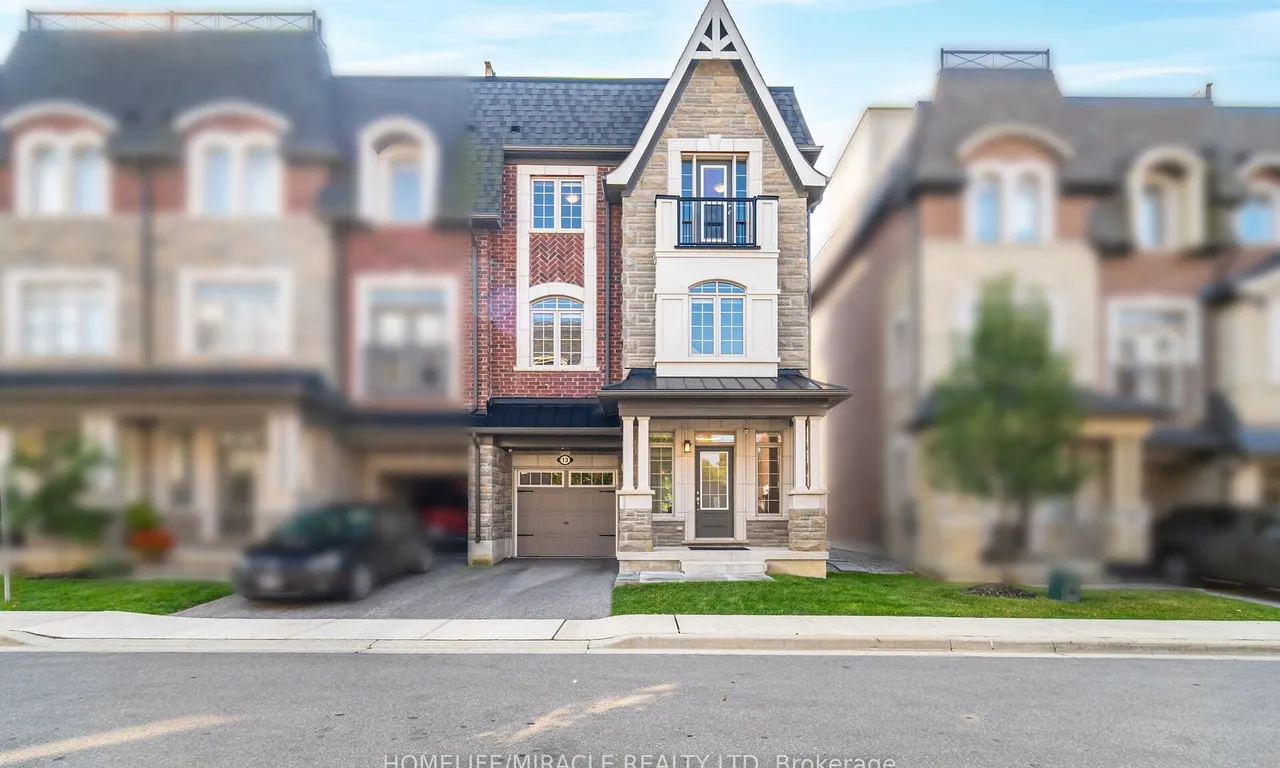13 Ingleside St, Vaughan, ON L4L 0H9