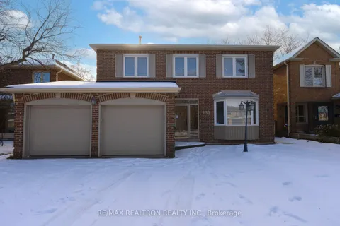 233 Spring Gate Boulevard, Vaughan, ON L4J 3G3