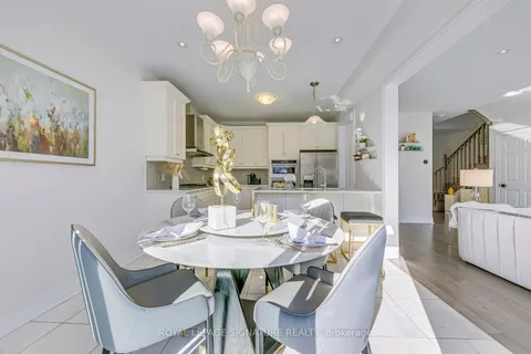 103 Jinnah Ave, Markham, ON L3S 0G4