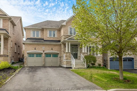 1008 Sherman Brock Circ, Newmarket, ON L3X 0B8