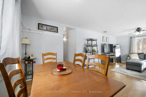 20 Wasslow Ave, Georgina, ON L0E 1N0