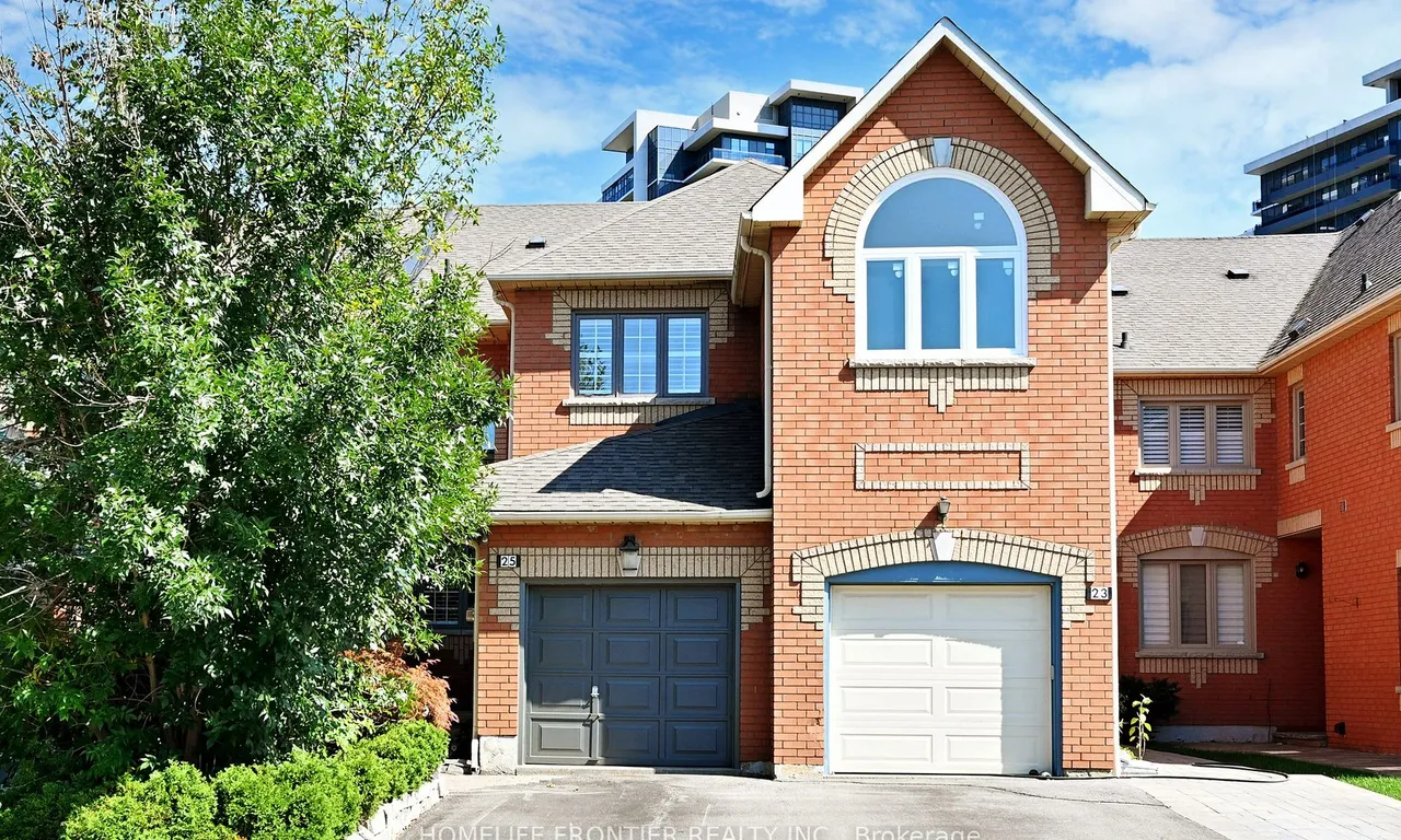 25 Karl Crt, Vaughan, ON L4J 8H7
