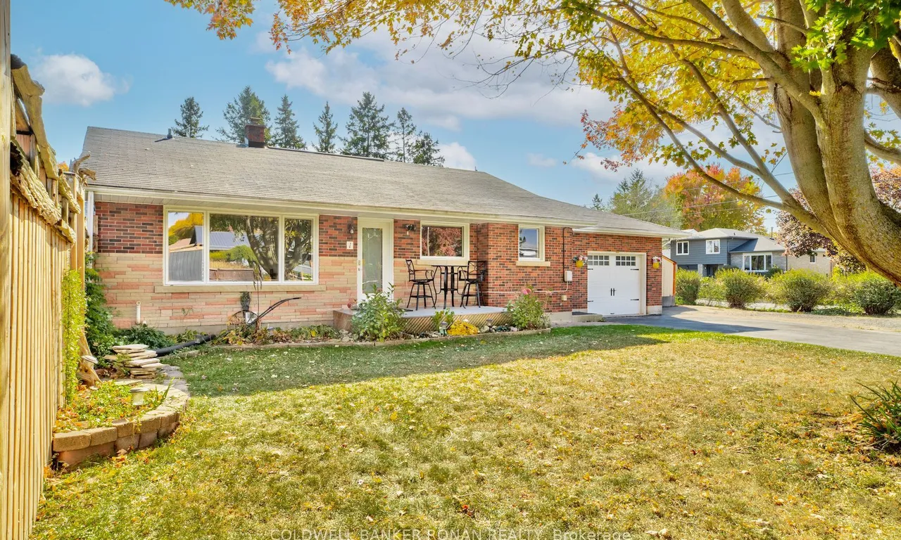 1 Colbeck Cres, New Tecumseth, ON L9R 1B7