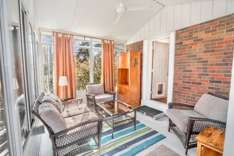 1 Colbeck Cres, New Tecumseth, ON L9R 1B7