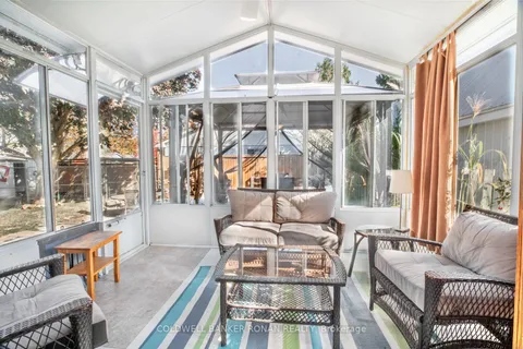 1 Colbeck Cres, New Tecumseth, ON L9R 1B7