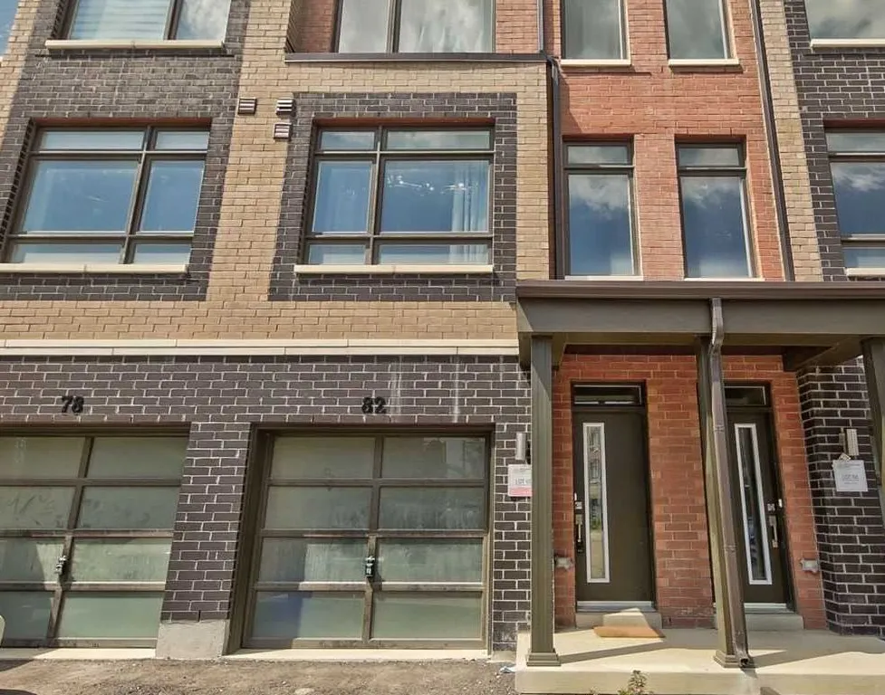 82 Dalhousie St, Vaughan, ON L4L 0L7