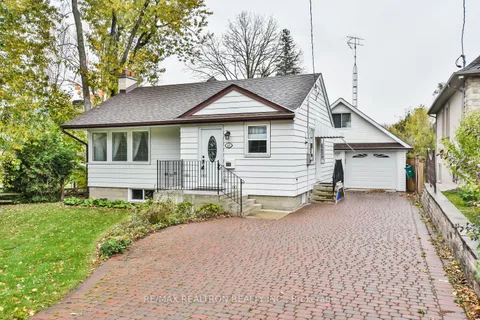 48 Elmwood Avenue, Richmond Hill, ON L4C 1K2