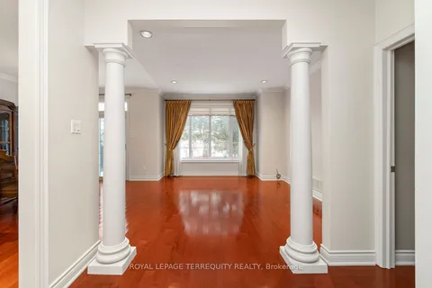 124 Arista Gate, Vaughan, ON L4L 9H7