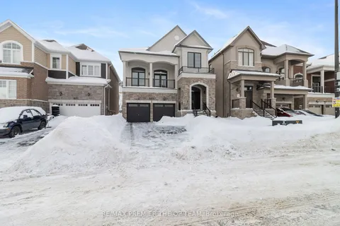 655 Newlove St, Innisfil, ON L9S 0R9